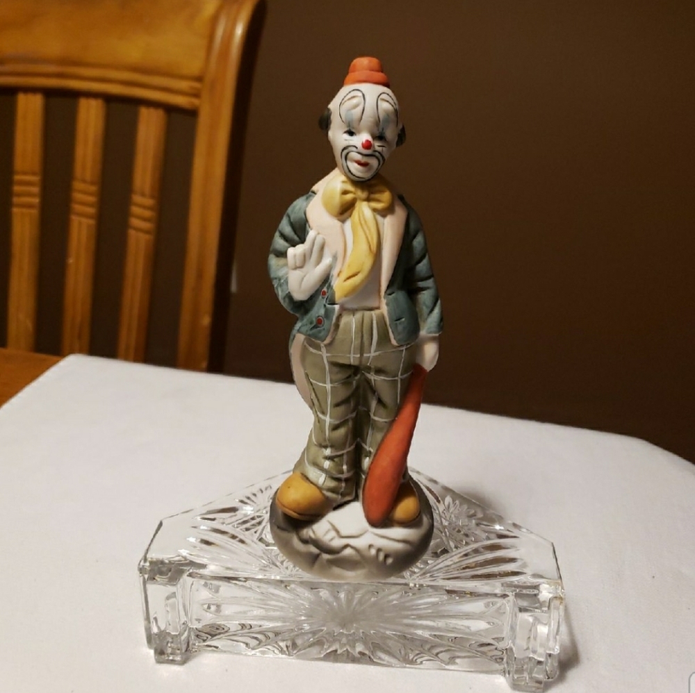 Vintage PRICE PRODUCTS Clown Figurine